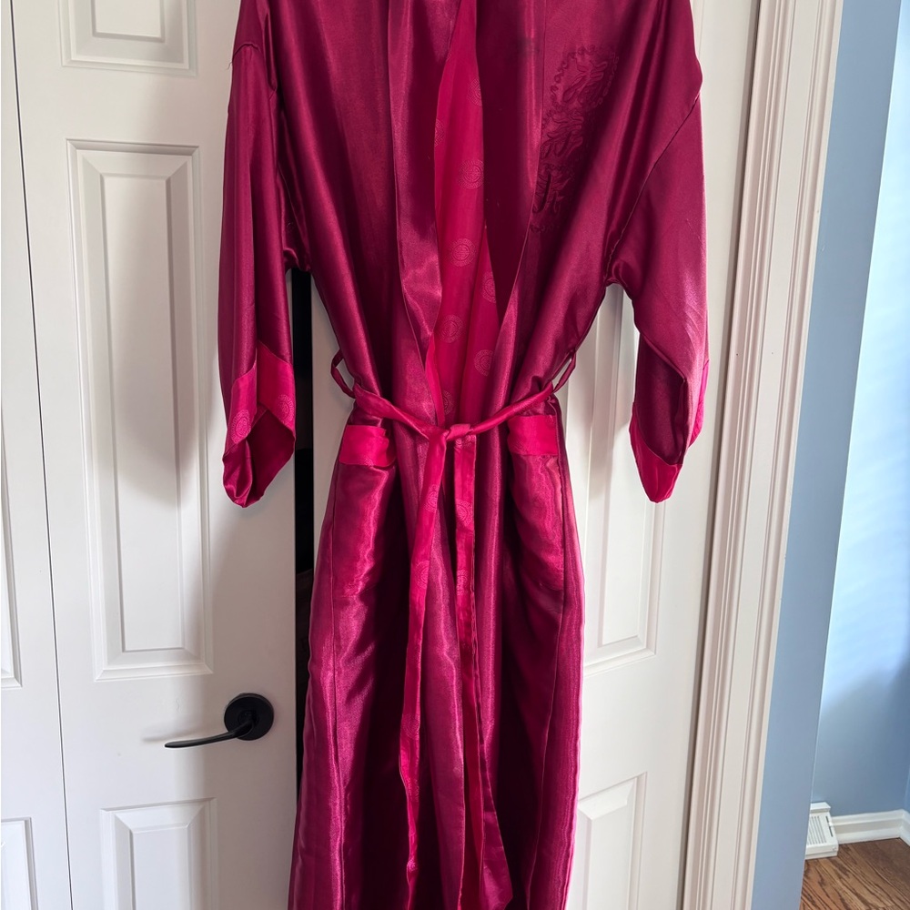 Elegant Pink Satin Robe